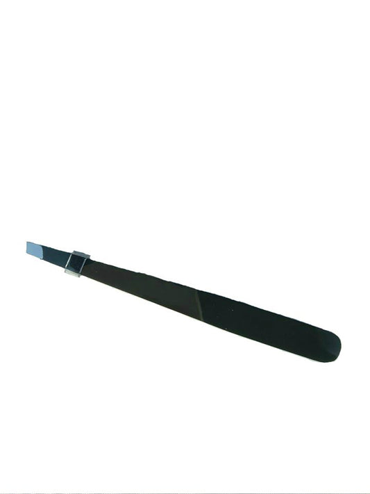 Tweezers